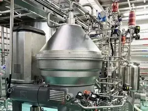 Centrífuga de Discos Autolimpiante DBP-450 para la Extracción de Vacunas Veterinarias