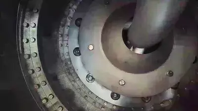 Centrífuga de Empuje con Cilindro Cónico